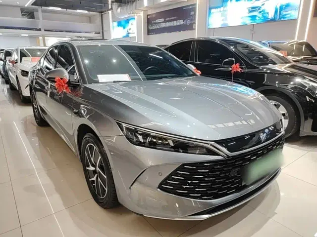 BYD Qin L — Фото автомобиля 3