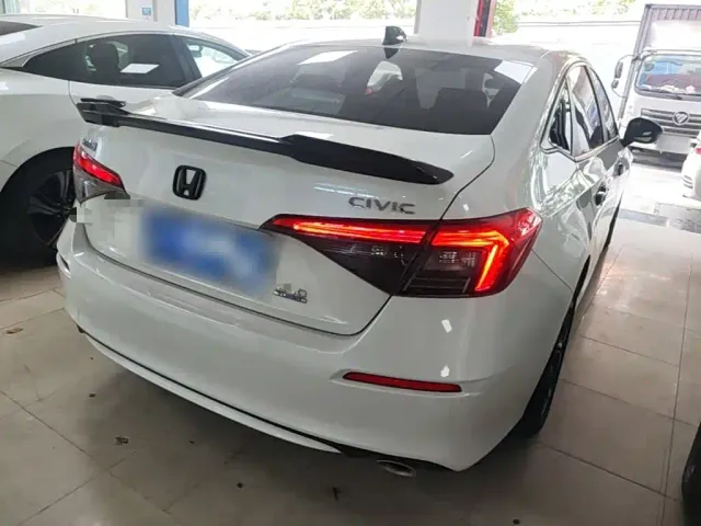 Honda Civic — Фото автомобиля 6