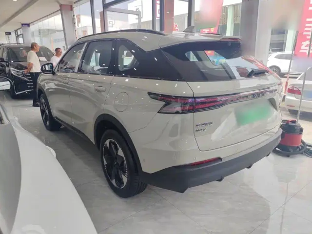 Haval Xiaolong MAX — Фото автомобиля 7