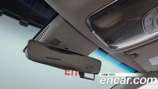 Genesis GV80 — Фото автомобиля 25