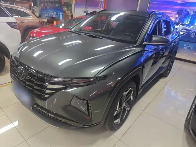 Фотография автомобиля — Hyundai Tucson