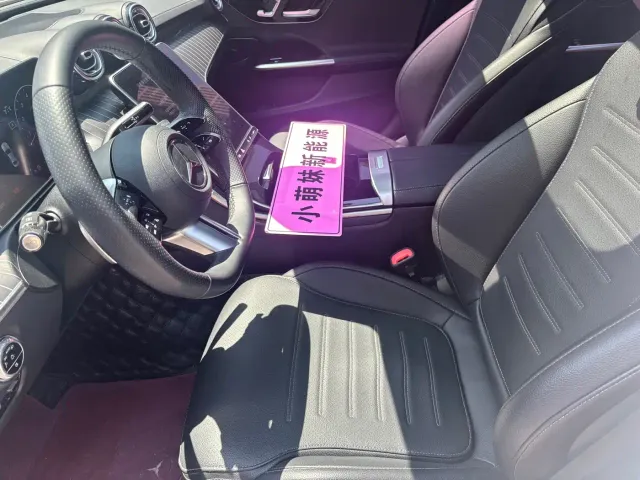 Mercedes-Benz C-Class — Фото автомобиля 4