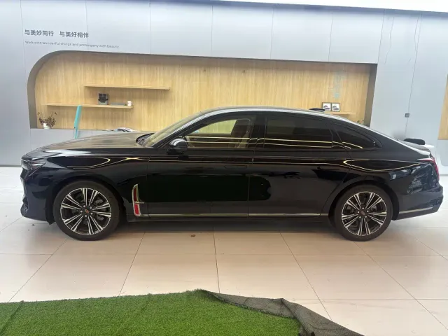 Hongqi H9 — Фото автомобиля 4