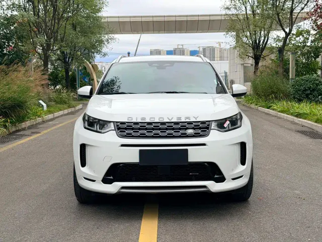 Land Rover Discovery Sport — Фото автомобиля 2
