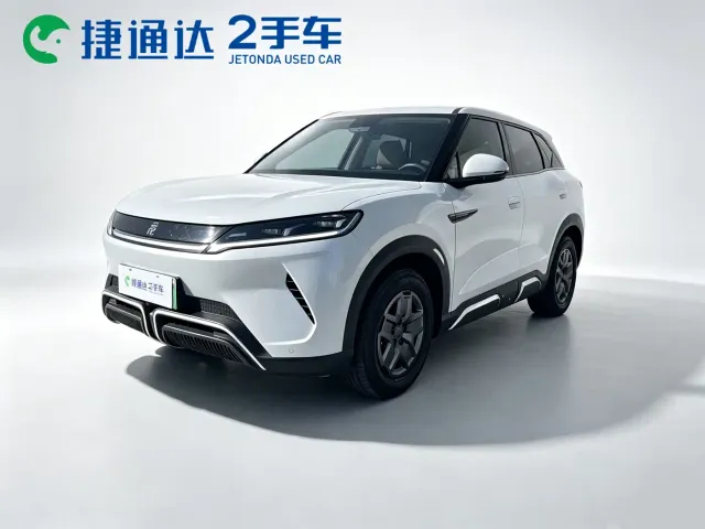 Фотография автомобиля — BYD Yuan UP