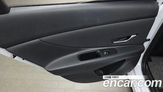 Hyundai Avante CN7 — Фото автомобиля 25