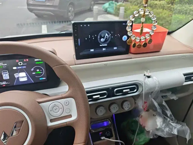 Wuling Hongguang Mini EV — Фото автомобиля 5