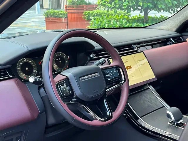 Land Rover Range Rover Velar — Фото автомобиля 18