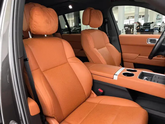Li Auto Li Auto L7 2024 Pro — Фото автомобиля 22