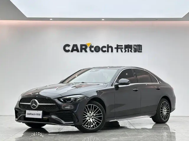 Фотография автомобиля — Mercedes-Benz C-Class