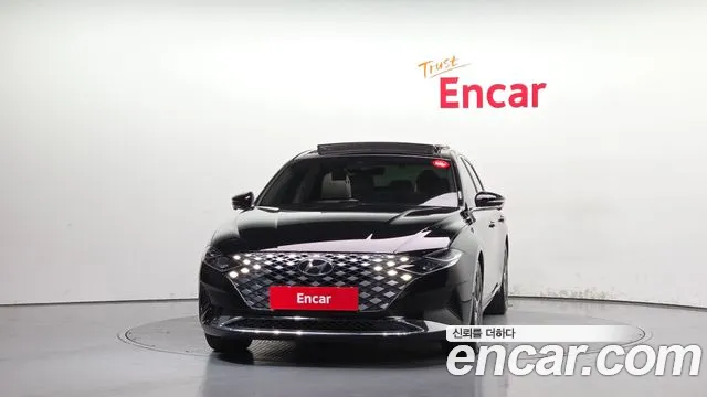 Hyundai Grandeur New — Фото автомобиля 3