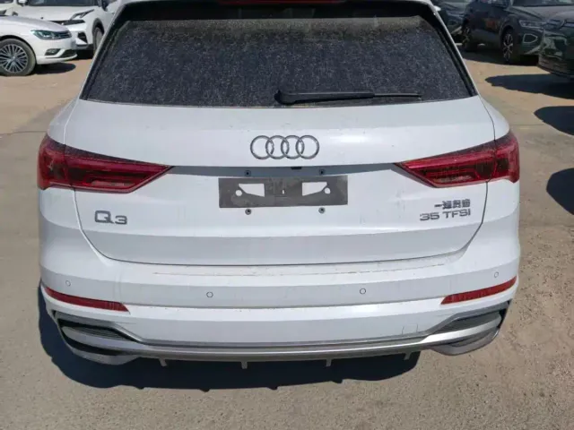 Audi Q3 — Фото автомобиля 2
