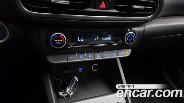 Hyundai Kona Новый Kona Бензин 2.0 2WD — Фото автомобиля 17