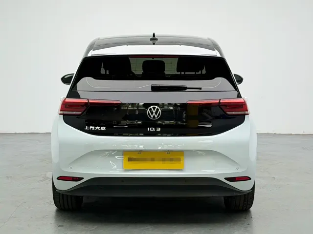 Volkswagen ID.3 — Фото автомобиля 5