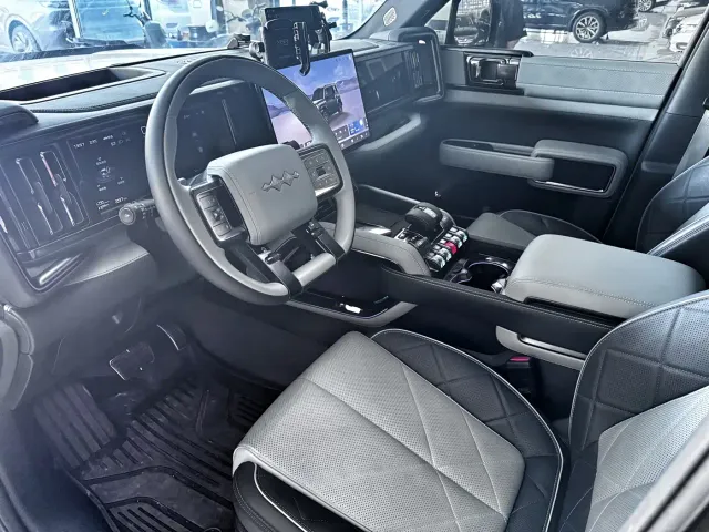 BYD FangChengBao Leopard 5 — Фото автомобиля 8
