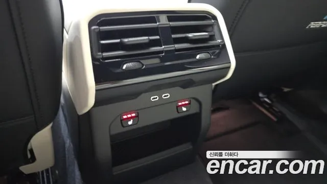 BMW 5 Series G60 — Фото автомобиля 29