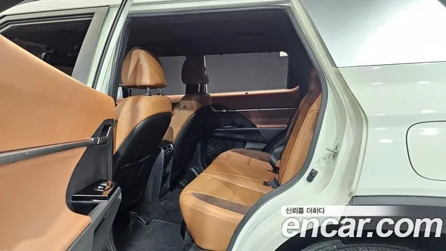 KGM Torres — Фото автомобиля 18