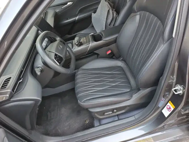 Changan Qiyuan A05 — Фото автомобиля 14