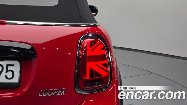 Mini Cooper Convertible — Фото автомобиля 23