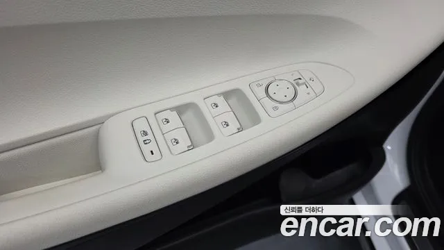 Hyundai Grandeur Grandeur (New) — Фото автомобиля 11