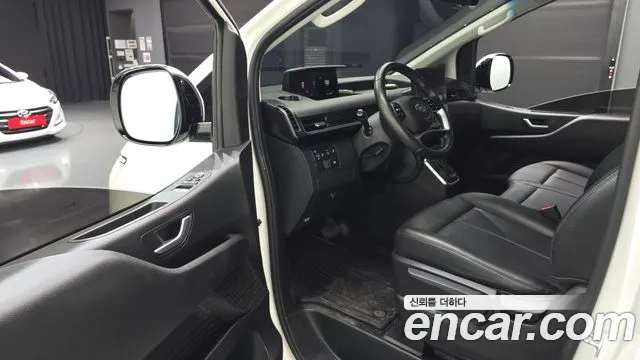 Hyundai Staria — Фото автомобиля 15