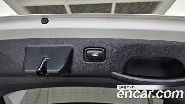 Kia Seltos Новый Seltos Бензин 2.0 2WD — Фото автомобиля 23