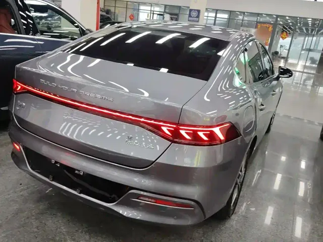 BYD Qin PLUS — Фото автомобиля 6