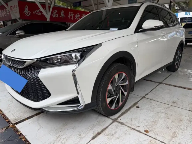 Dongfeng Yixuan GS — Фото автомобиля 3
