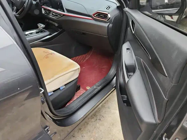Changan Oushang X5 — Фото автомобиля 8