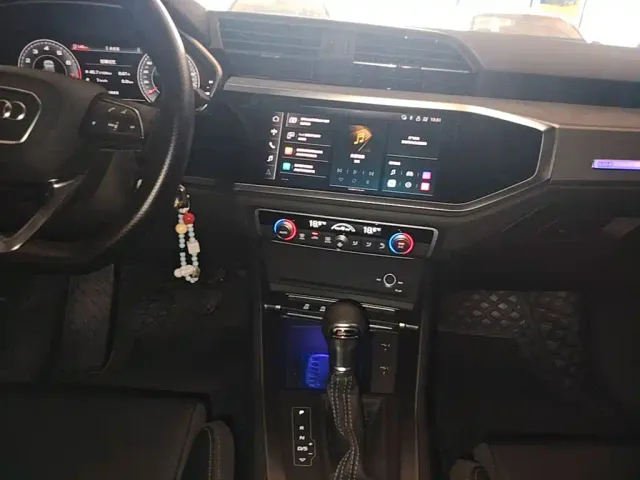 Audi Q3 — Фото автомобиля 12