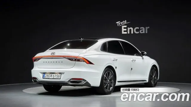 Hyundai Grandeur Grandeur (New) — Фото автомобиля 2