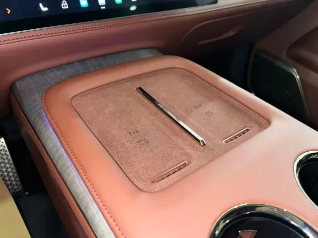 GAC Hyptec HL — Фото автомобиля 16