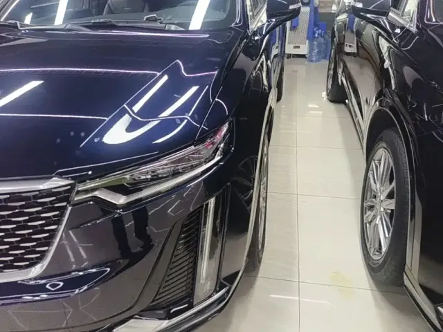 Cadillac XT6 — Фото автомобиля 23