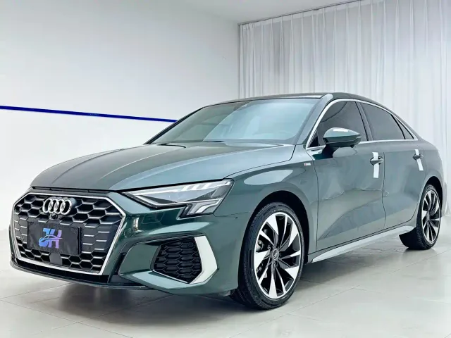 Фотография автомобиля — Audi A3