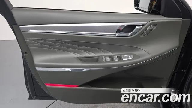 Hyundai Grandeur Новый Grandeur IG — Фото автомобиля 23