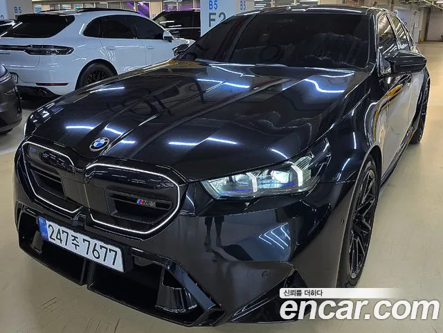 BMW M5 — Фото автомобиля 2