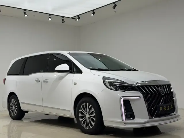 Buick Buick GL8 2022 Land Business Class 652T Smart Prestige — Фото автомобиля 2