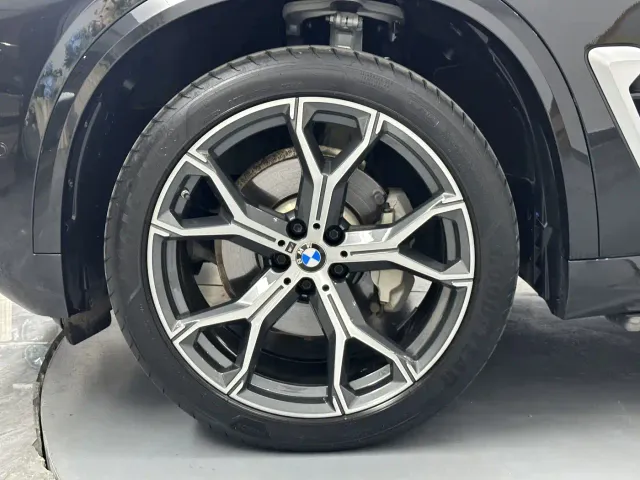 BMW X5 — Фото автомобиля 25