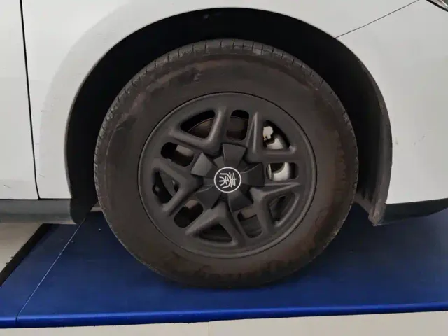 BYD Qin PLUS — Фото автомобиля 6