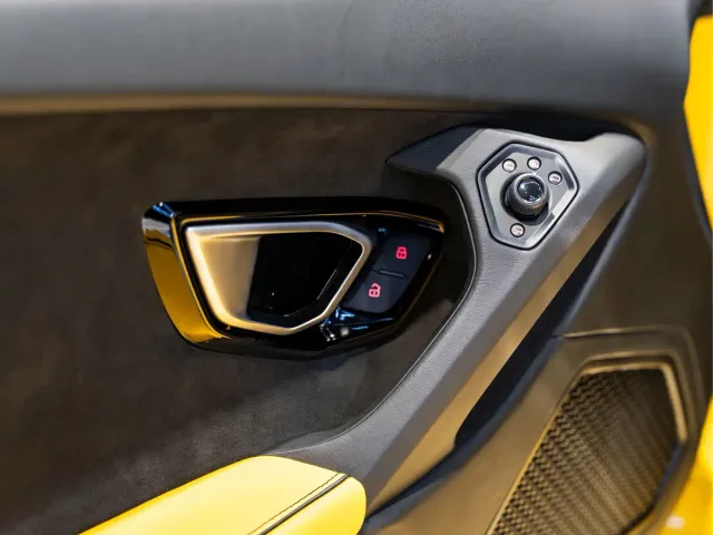 Lamborghini Huracan — Фото автомобиля 19
