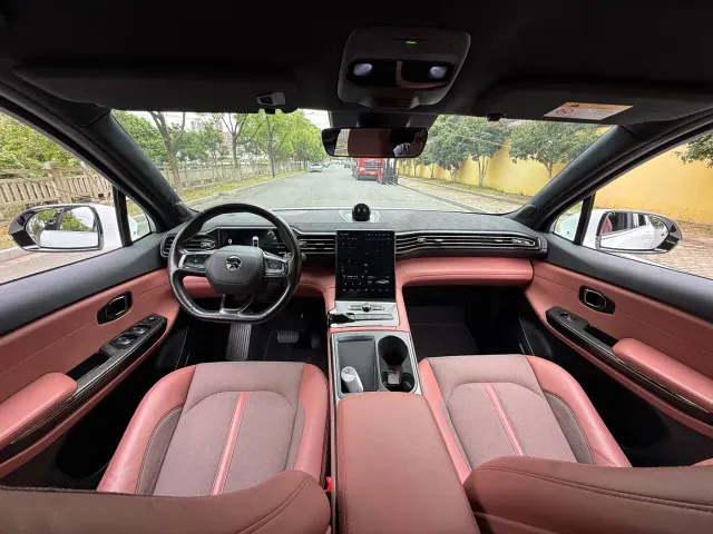 Nio EC6 — Фото автомобиля 14