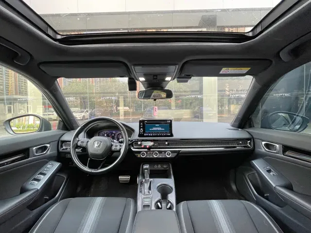 Honda Civic — Фото автомобиля 6