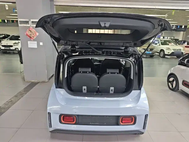 Baojun KiWi EV — Фото автомобиля 18