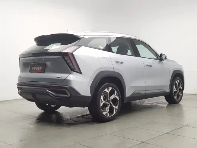 Geely Boyue L — Фото автомобиля 2