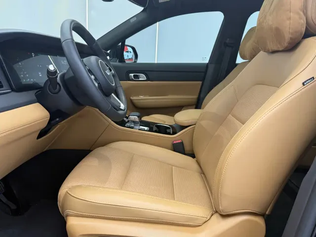 Li Auto ONE — Фото автомобиля 4