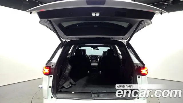 ChevroletGMDaewoo Traverse Traverse 3.6 AWD High Country — Фото автомобиля 17