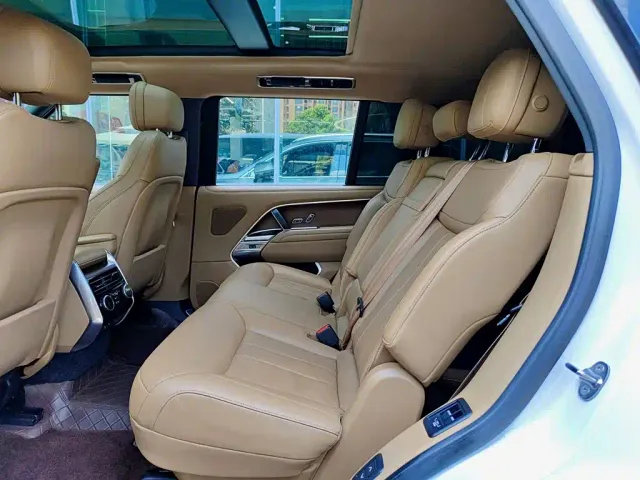 Land Rover Range Rover — Фото автомобиля 8