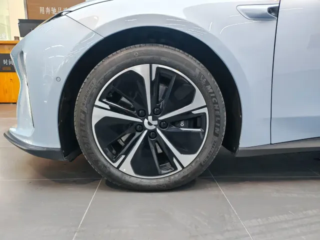Nio ET5 Touring — Фото автомобиля 20