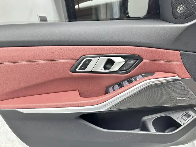 BMW 3 Series — Фото автомобиля 20