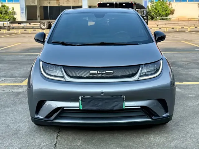 Фотография автомобиля — BYD Dolphin